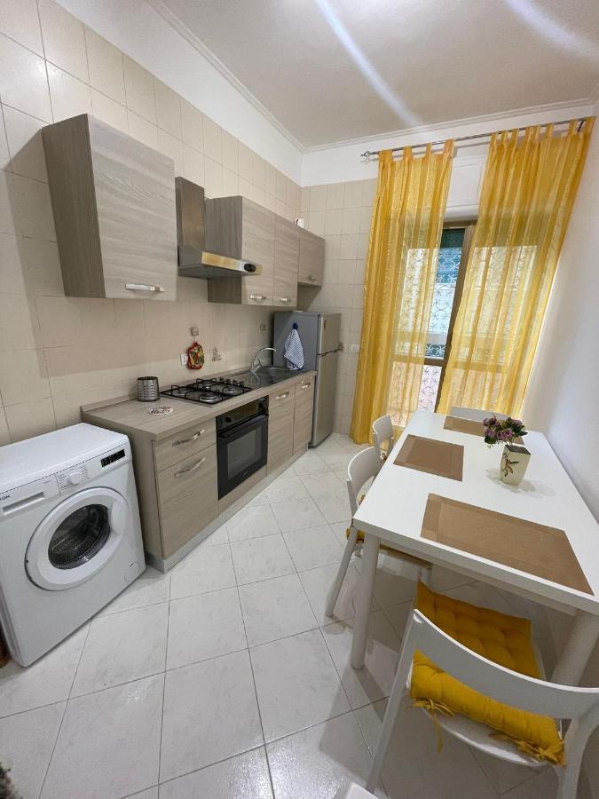Apartamento Valentina House Nápoles Exterior foto