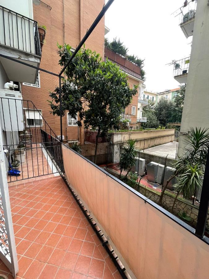 Apartamento Valentina House Nápoles Exterior foto
